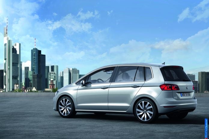 2013 Volkswagen Golf Sportsvan Concept - фотография 2 из 17 2013 Volkswagen Golf Sportsvan Concept - фотография 2 из 17