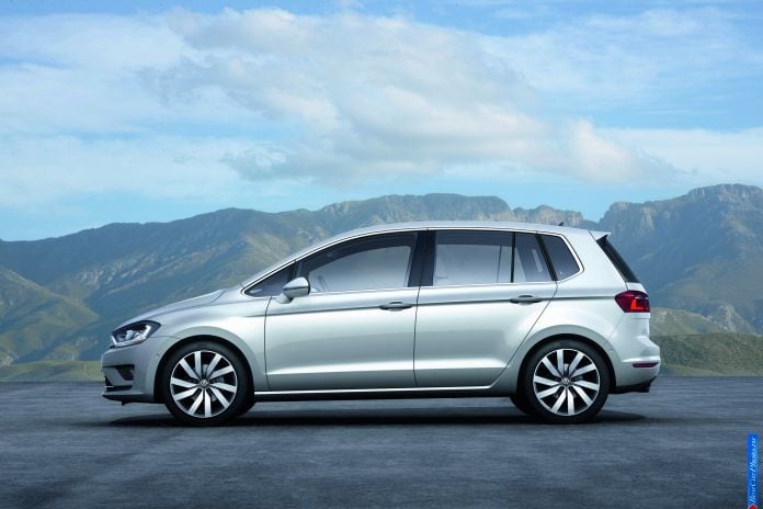2013 Volkswagen Golf Sportsvan Concept - фотография 6 из 17