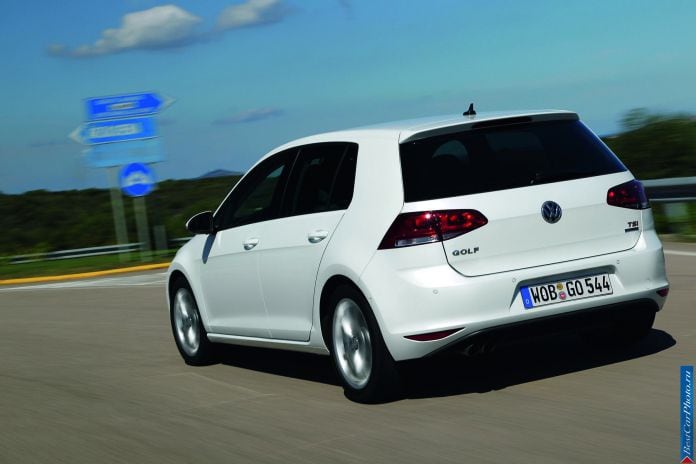 2013 Volkswagen Golf UK-version - фотография 56 из 90