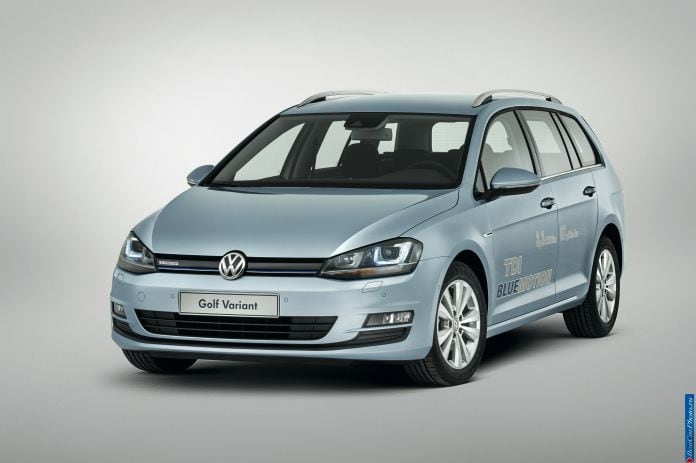 2013 Volkswagen Golf VII Variant - фотография 10 из 23 2013 Volkswagen Golf VII Variant - фотография 10 из 23
