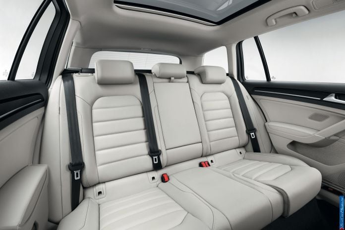 2013 Volkswagen Golf VII Variant - фотография 15 из 23