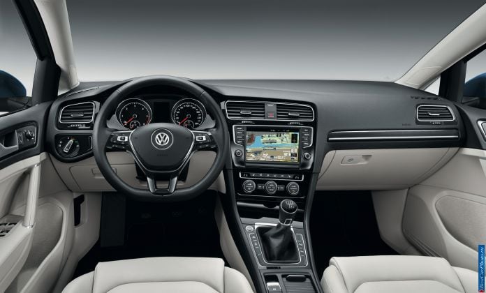2013 Volkswagen Golf VII Variant - фотография 20 из 23