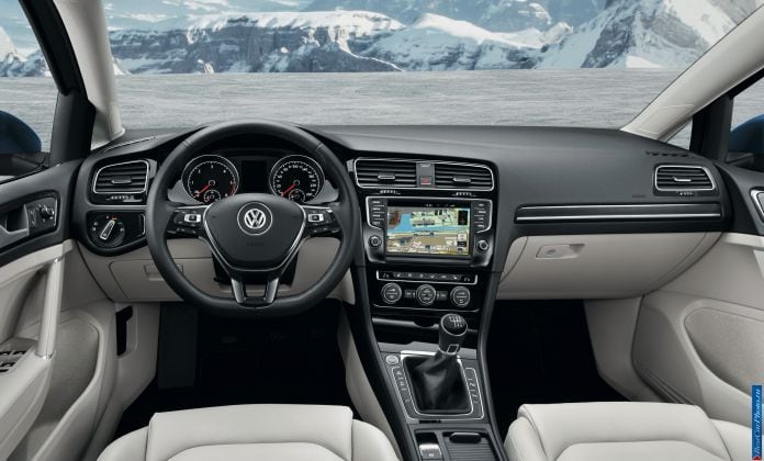 2013 Volkswagen Golf VII Variant - фотография 21 из 23