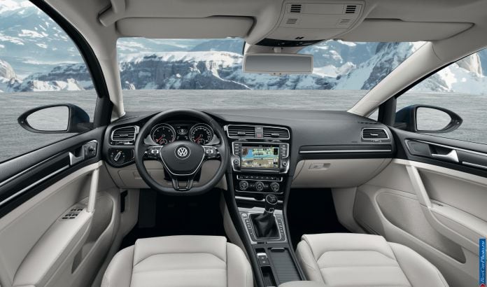 2013 Volkswagen Golf VII Variant - фотография 23 из 23
