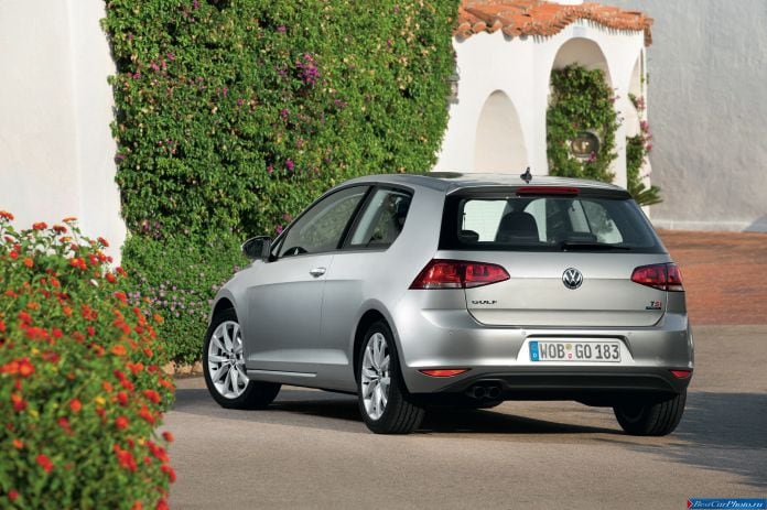 2013 Volkswagen Golf VII - фотография 7 из 99