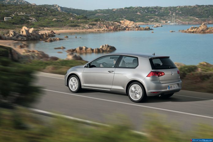 2013 Volkswagen Golf VII - фотография 8 из 99