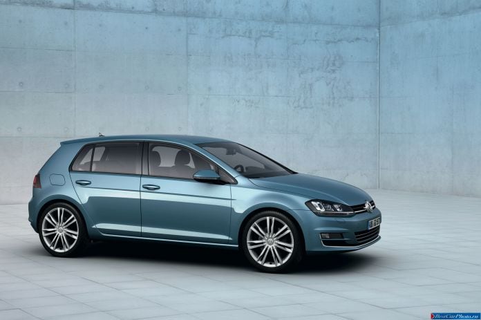 2013 Volkswagen Golf VII - фотография 52 из 99