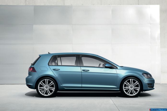 2013 Volkswagen Golf VII - фотография 54 из 99