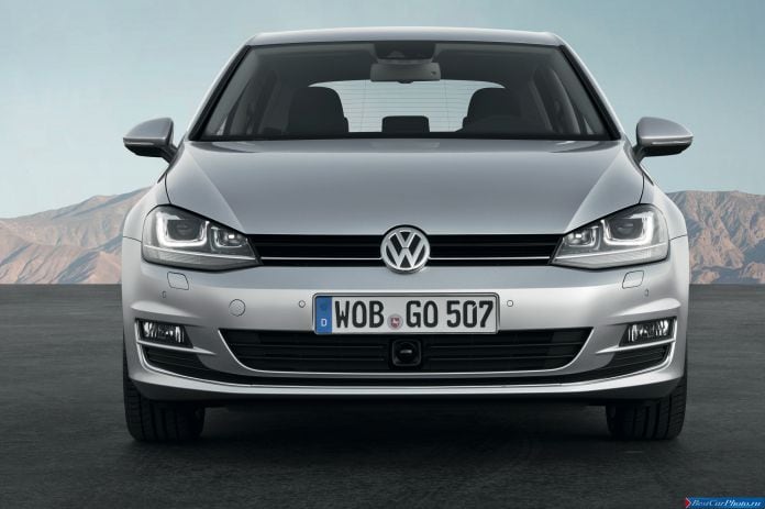 2013 Volkswagen Golf VII - фотография 56 из 99