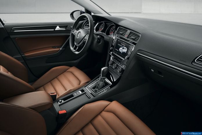 2013 Volkswagen Golf VII - фотография 72 из 99