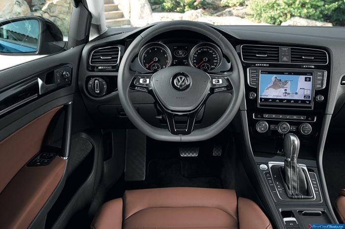 2013 Volkswagen Golf VII - фотография 75 из 99