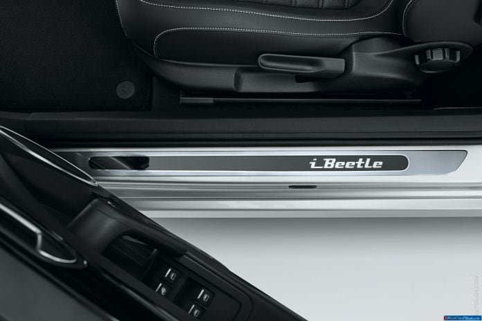 2013 Volkswagen ibeetle - фотография 9 из 10