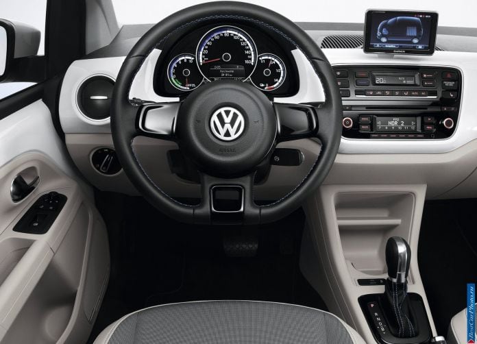 2014 Volkswagen e-Up - фотография 5 из 7 2014 Volkswagen e-Up - фотография 5 из 7