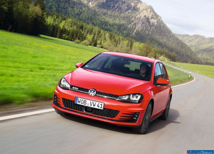2014 Volkswagen Golf GTD - фотография 12 из 42