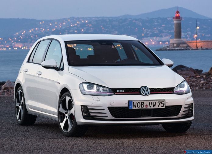 2014 Volkswagen Golf GTI - фотография 2 из 54 2014 Volkswagen Golf GTI - фотография 2 из 54