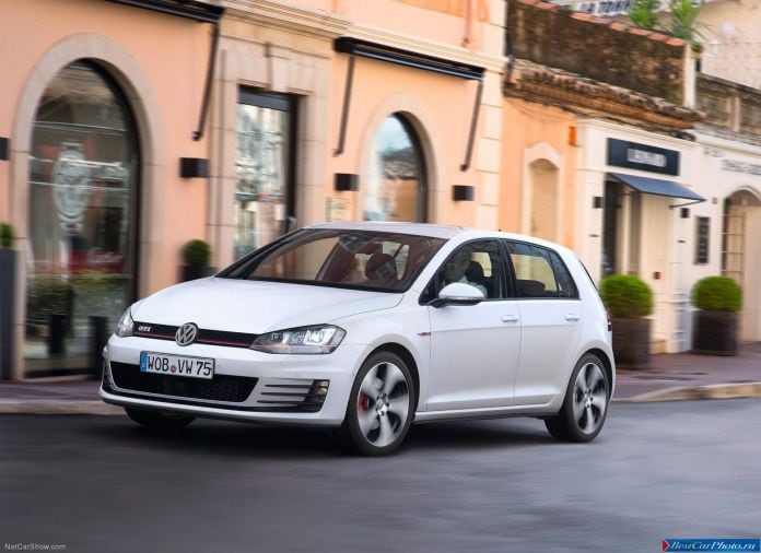 2014 Volkswagen Golf GTI - фотография 11 из 54 2014 Volkswagen Golf GTI - фотография 11 из 54