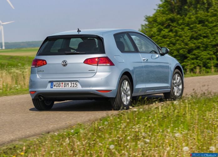 2014 Volkswagen Golf TDI bluemotion - фотография 12 из 19 2014 Volkswagen Golf TDI bluemotion - фотография 12 из 19