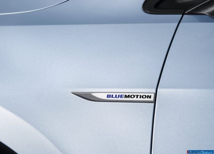 2014 Volkswagen Golf TDI bluemotion - фотография 18 из 19 2014 Volkswagen Golf TDI bluemotion - фотография 18 из 19