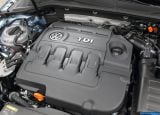 volkswagen_2014-golf_tdi_bluemotion_1600x1200_019.jpg