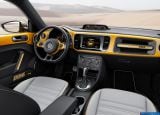 volkswagen_2014_beetle_dune_concept_038.jpg