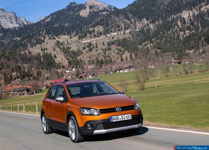2014 Volkswagen CrossPolo - фотография 8 из 25 2014 Volkswagen CrossPolo - фотография 8 из 25
