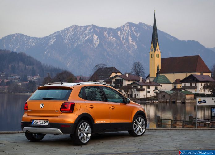 2014 Volkswagen CrossPolo - фотография 13 из 25