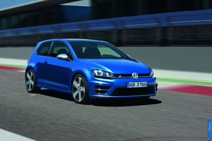 2014 Volkswagen Golf R - фотография 9 из 26 2014 Volkswagen Golf R - фотография 9 из 26