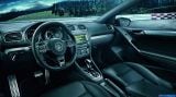 volkswagen_2014_golf_r_cabriolet_016.jpg