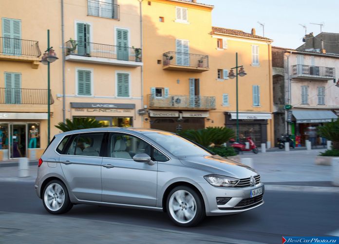 2014 Volkswagen Golf Sportsvan - фотография 17 из 57 2014 Volkswagen Golf Sportsvan - фотография 17 из 57
