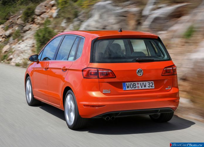 2014 Volkswagen Golf Sportsvan - фотография 31 из 57 2014 Volkswagen Golf Sportsvan - фотография 31 из 57