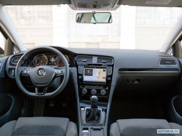 2014 Volkswagen Golf TDI 4Motion Sportwagen Concept - фотография 5 из 8 2014 Volkswagen Golf TDI 4Motion Sportwagen Concept - фотография 5 из 8