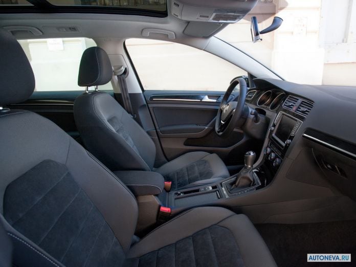 2014 Volkswagen Golf TDI 4Motion Sportwagen Concept - фотография 6 из 8 2014 Volkswagen Golf TDI 4Motion Sportwagen Concept - фотография 6 из 8