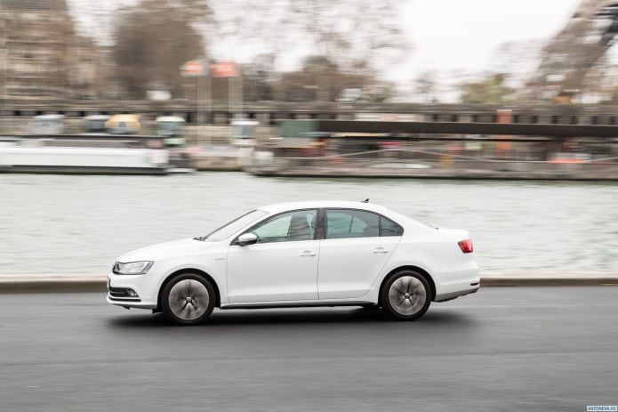2014 Volkswagen Jetta Hybrid - фотография 7 из 16 2014 Volkswagen Jetta Hybrid - фотография 7 из 16