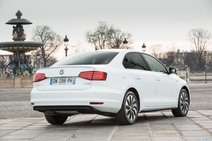 2014 Volkswagen Jetta Hybrid - фотография 11 из 16