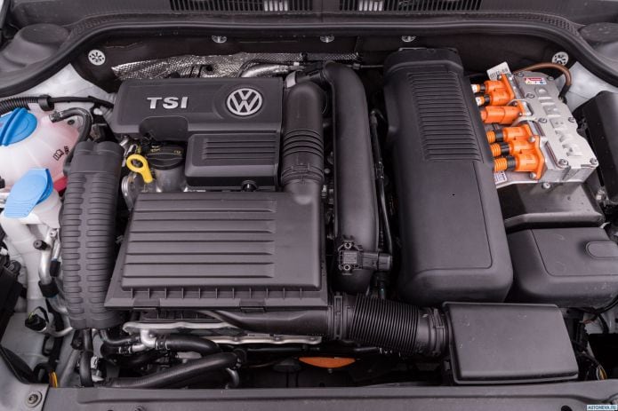2014 Volkswagen Jetta Hybrid - фотография 16 из 16 2014 Volkswagen Jetta Hybrid - фотография 16 из 16