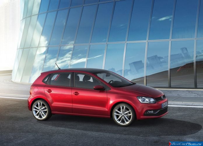 2014 Volkswagen Polo - фотография 1 из 41