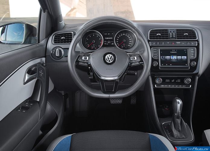 2014 Volkswagen Polo - фотография 27 из 41