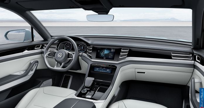 2015 Volkswagen Cross Coupe GTE Concept - фотография 32 из 43 2015 Volkswagen Cross Coupe GTE Concept - фотография 32 из 43