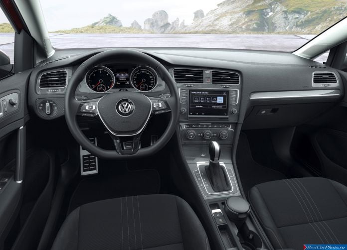 2015 Volkswagen Golf Alltrack - фотография 8 из 8 2015 Volkswagen Golf Alltrack - фотография 8 из 8