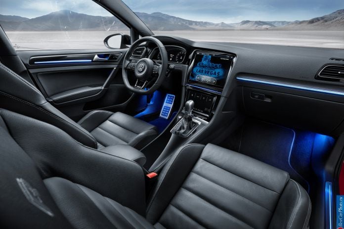 2015 Volkswagen Golf R Touch Concept - фотография 5 из 16 2015 Volkswagen Golf R Touch Concept - фотография 5 из 16