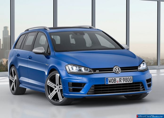 2015 Volkswagen Golf R Variant - фотография 2 из 21