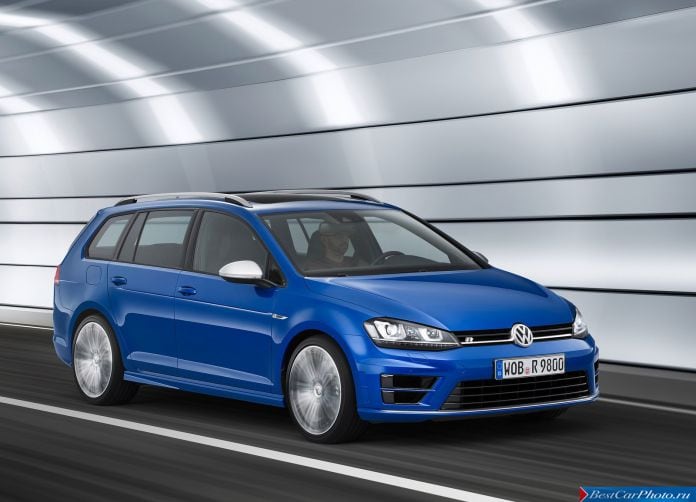 2015 Volkswagen Golf R Variant - фотография 3 из 21