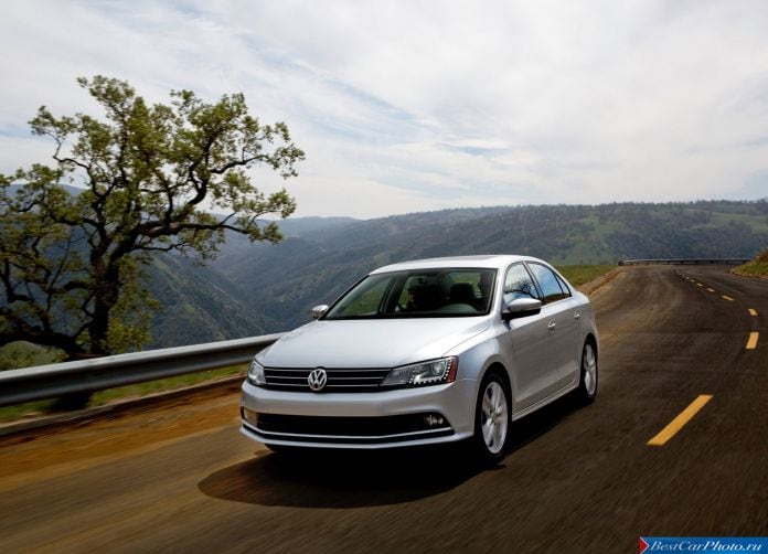 2015 Volkswagen Jetta - фотография 10 из 32