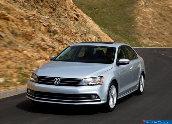 2015 Volkswagen Jetta - фотография 14 из 32