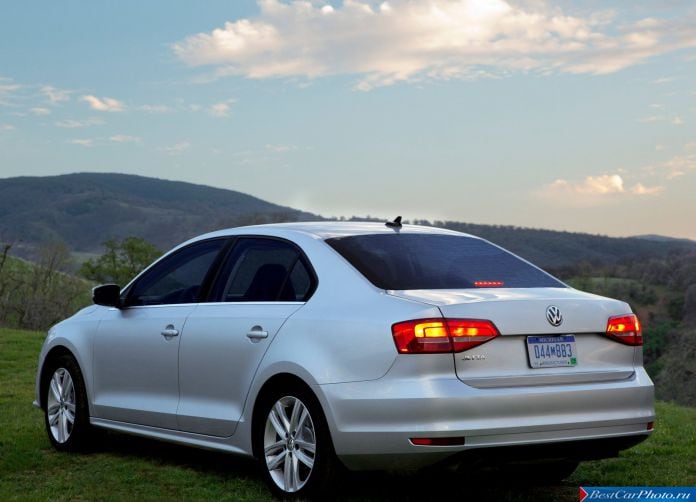 2015 Volkswagen Jetta - фотография 19 из 32 2015 Volkswagen Jetta - фотография 19 из 32