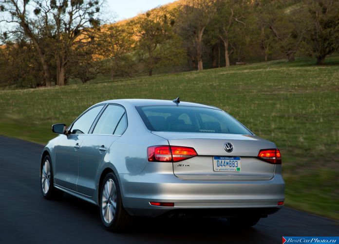 2015 Volkswagen Jetta - фотография 21 из 32 2015 Volkswagen Jetta - фотография 21 из 32