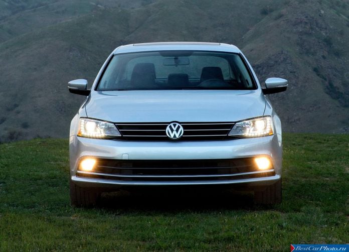 2015 Volkswagen Jetta - фотография 23 из 32 2015 Volkswagen Jetta - фотография 23 из 32
