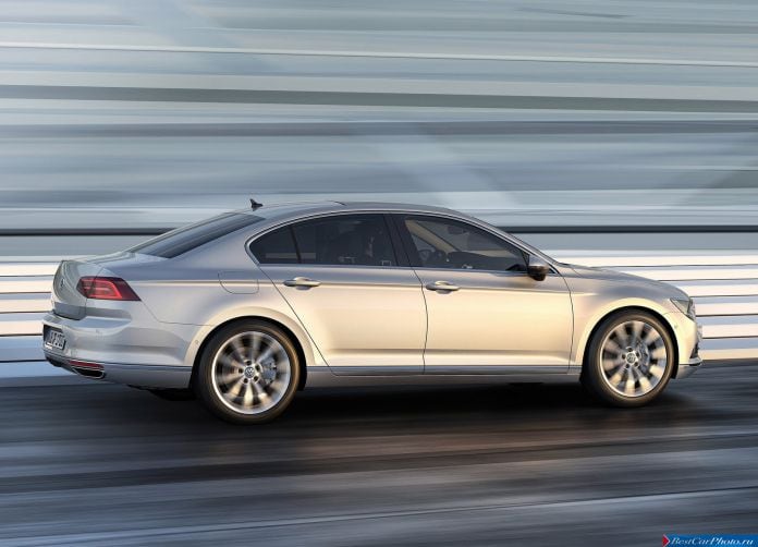 2015 Volkswagen Passat - фотография 11 из 29