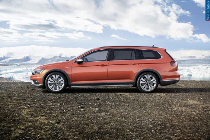 2015 Volkswagen Passat Alltrack - фотография 9 из 12 2015 Volkswagen Passat Alltrack - фотография 9 из 12
