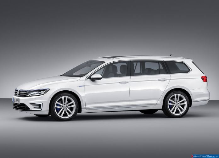 2015 Volkswagen Passat GTE - фотография 4 из 15